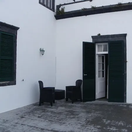 & Lagoa (Azores)