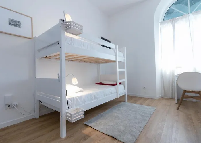 Hostal Hostel&suites Lagoa (Azores)