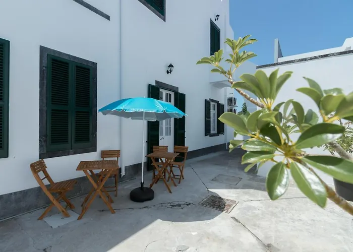 Hostel&suites Lagoa (Azores)
